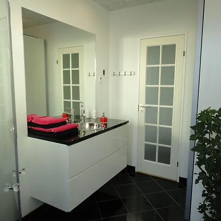 Elisesminde Apartment