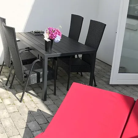 Elisesminde شقة فايل